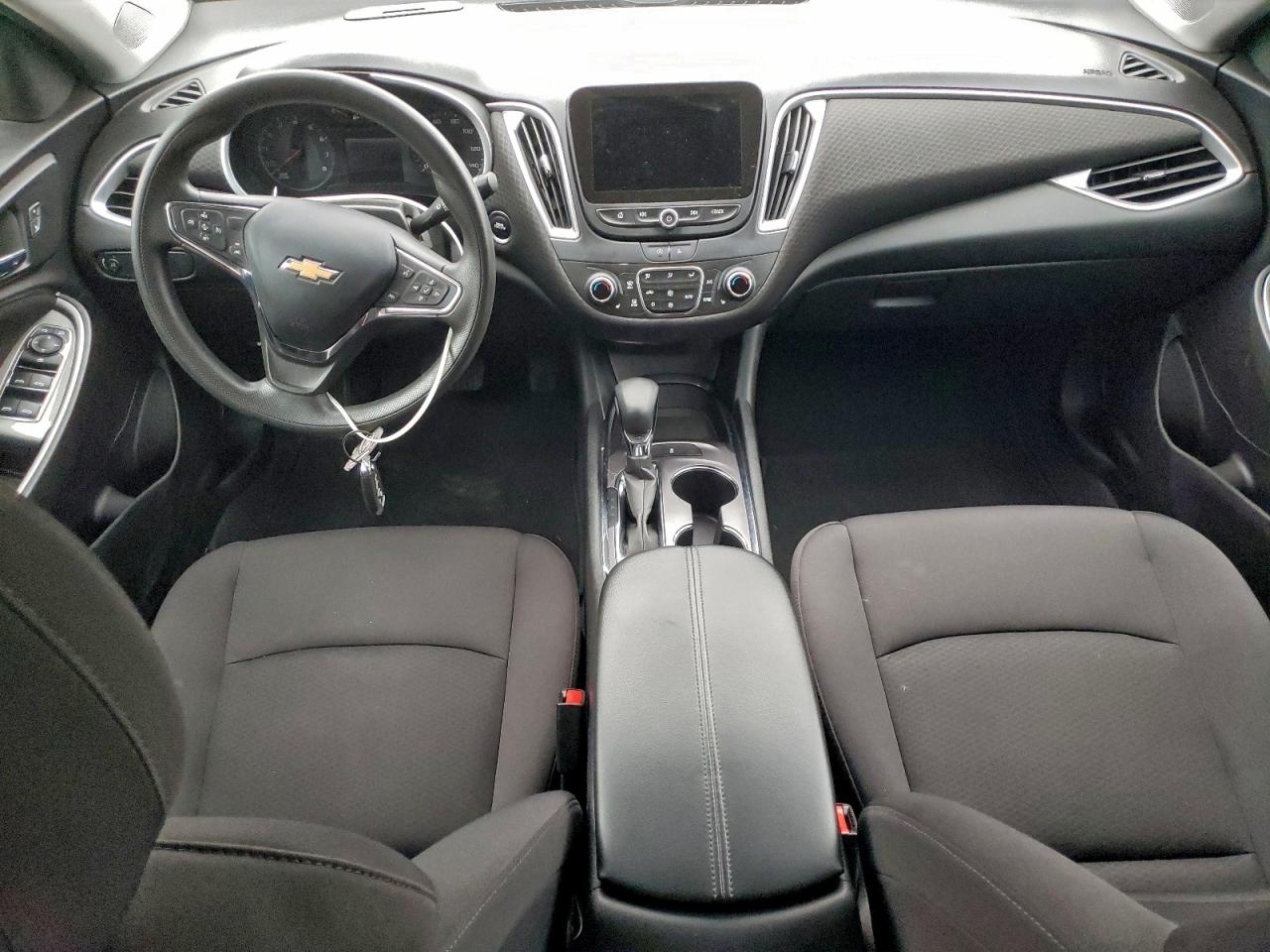 2023 CHEVROLET MALIBU LT photo 8