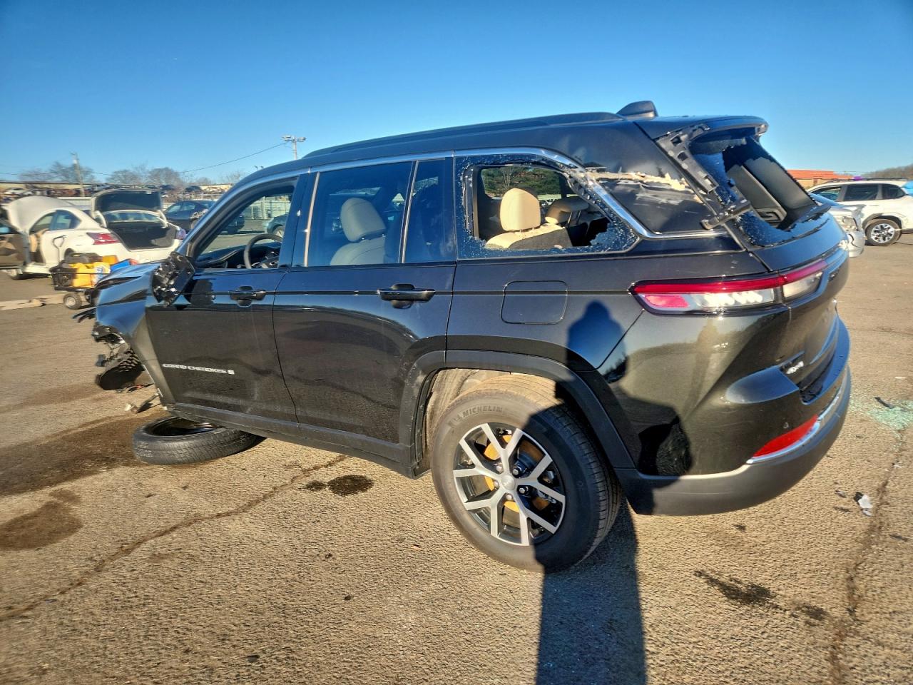 2024 JEEP GRAND CHEROKEE LIMITED photo 2