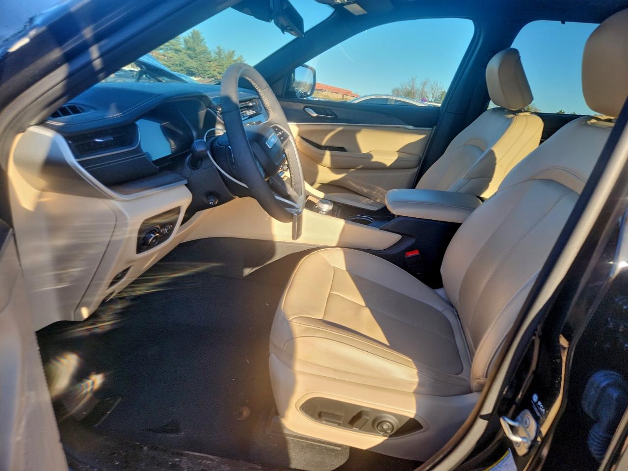 2024 JEEP GRAND CHEROKEE LIMITED photo 7