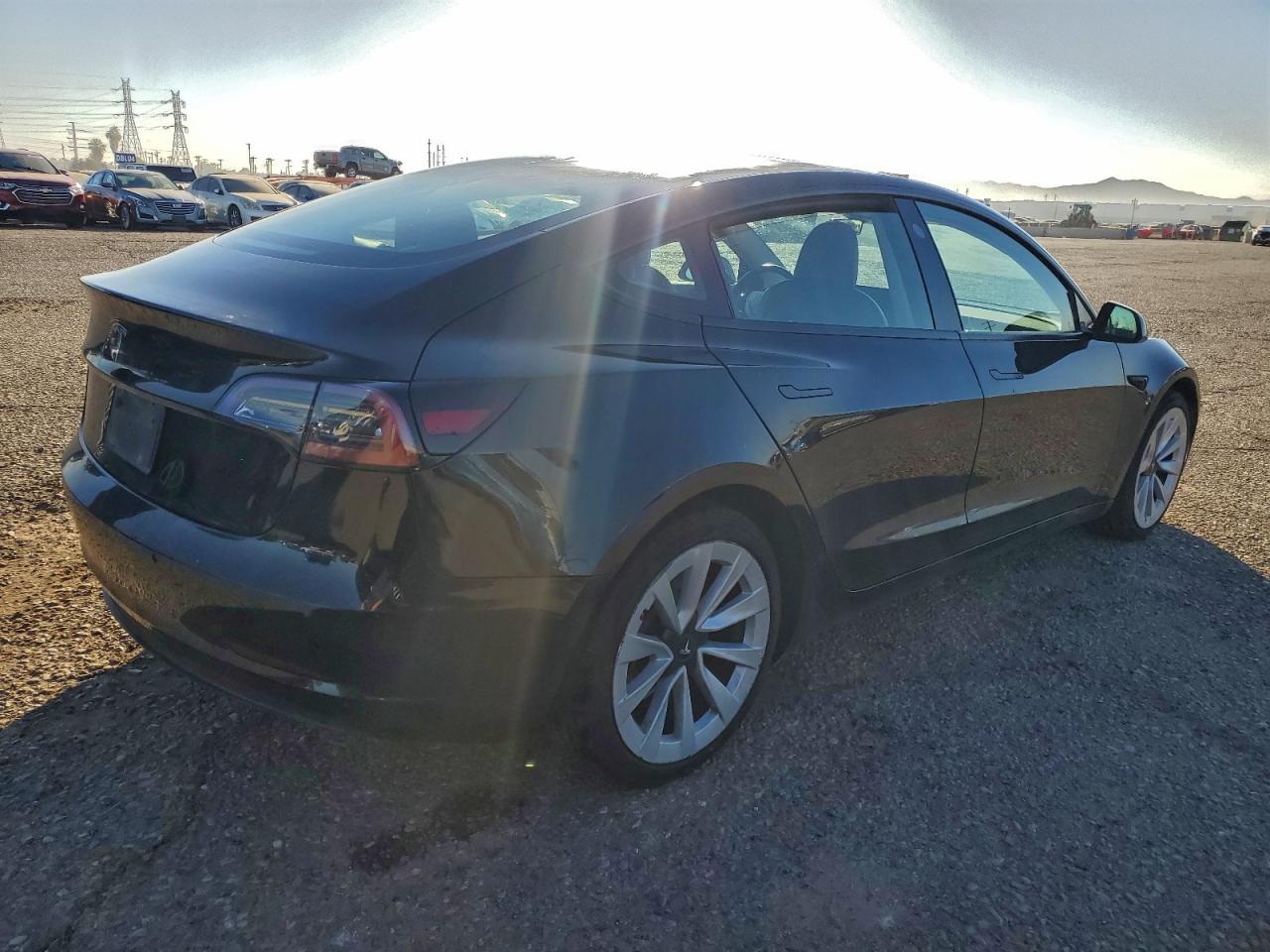 2022 TESLA MODEL 3 photo 3