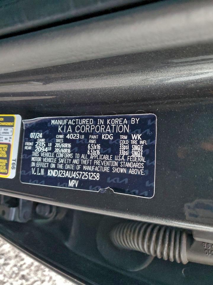 2025 KIA SOUL LX photo 12