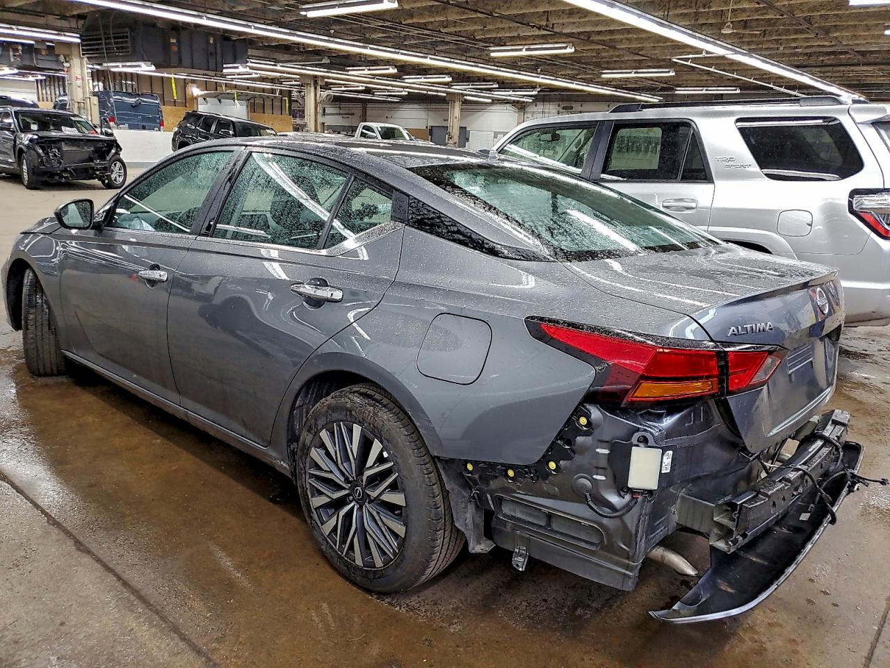 2025 NISSAN ALTIMA SV photo 3