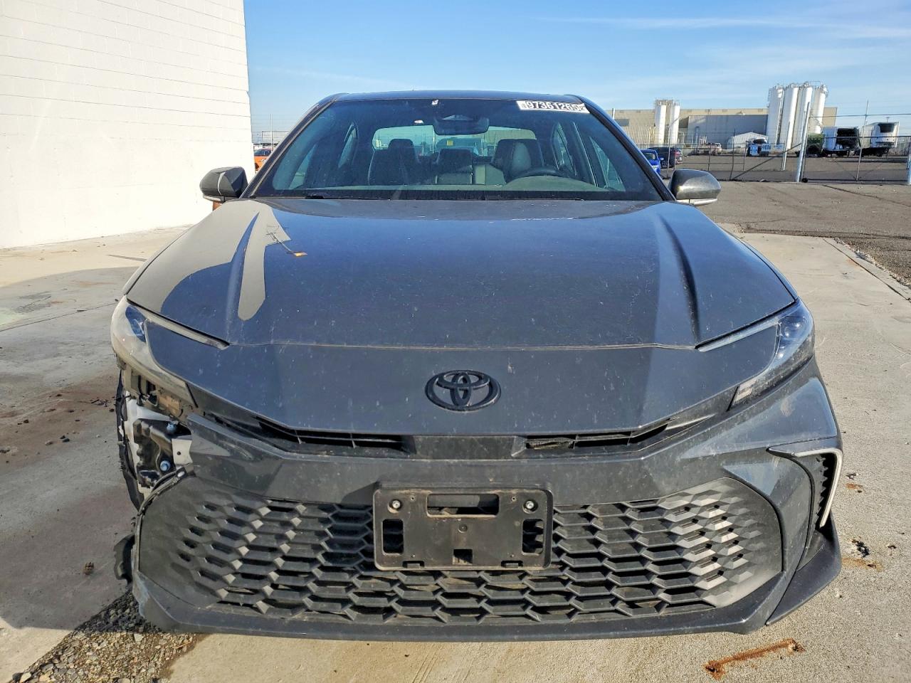 2025 TOYOTA CAMRY XSE photo 5