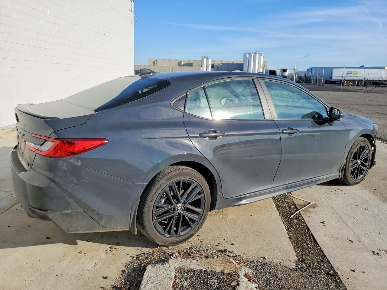 2025 TOYOTA CAMRY XSE photo 3