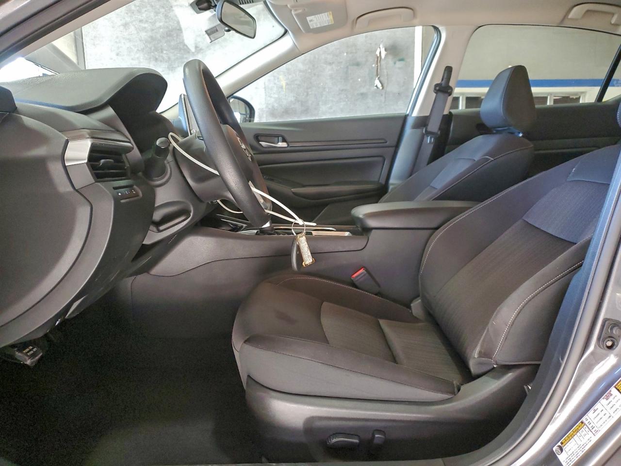 2024 NISSAN ALTIMA SV photo 7