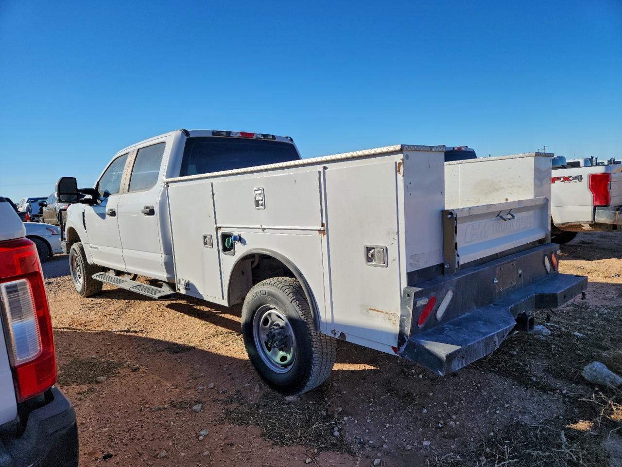 2019 FORD F350 SUPER DUTY UTILITY / SERVICE TRUCK photo 2