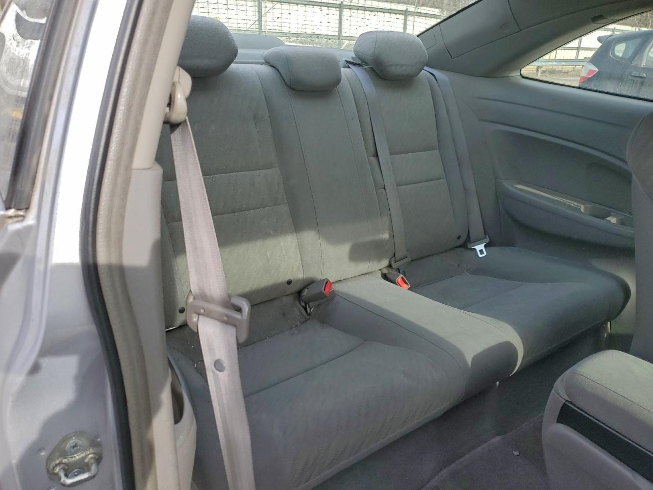 2011 HONDA CIVIC LX photo 19