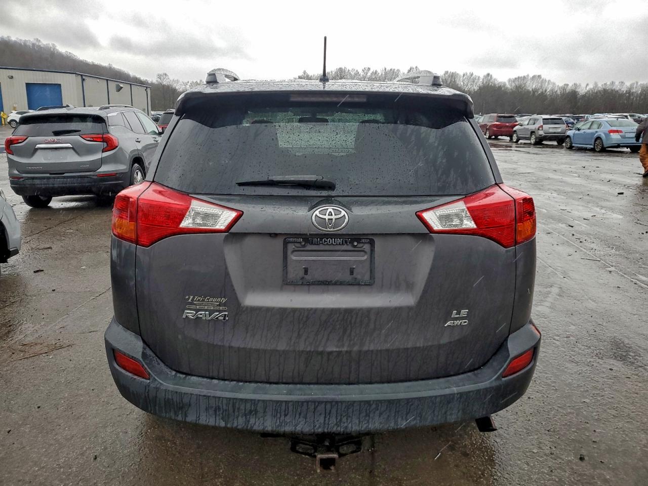 2013 TOYOTA RAV4 LE photo 6