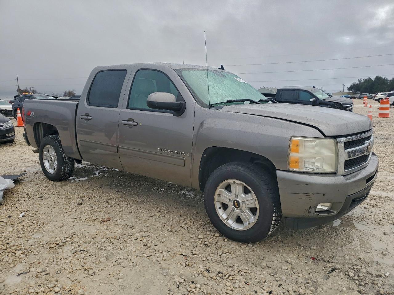 2009 CHEVROLET SILVERADO K1500 LTZ photo 4
