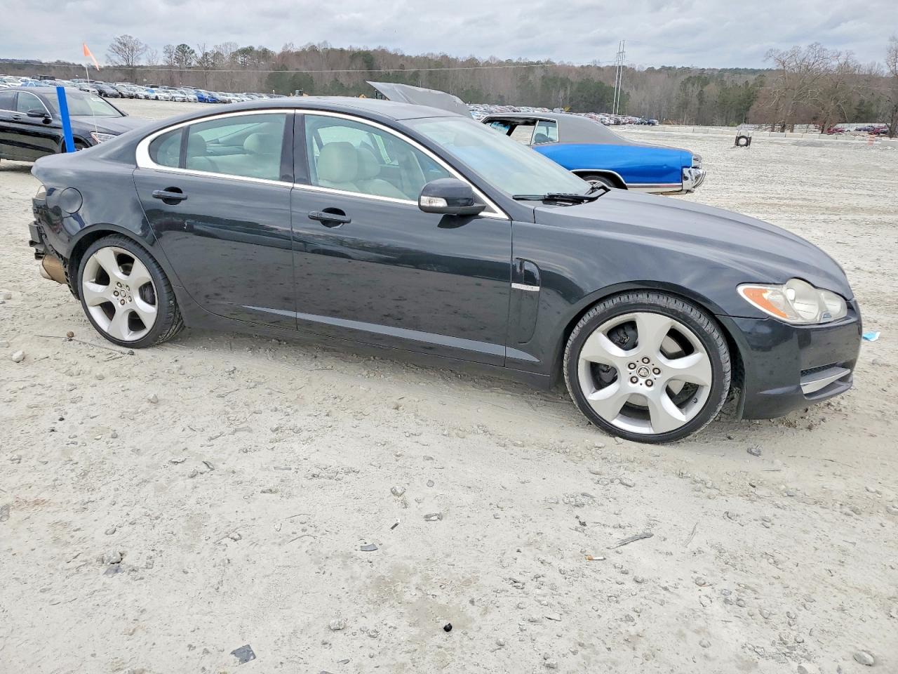 2009 JAGUAR XF SUPERCHARGED photo 4