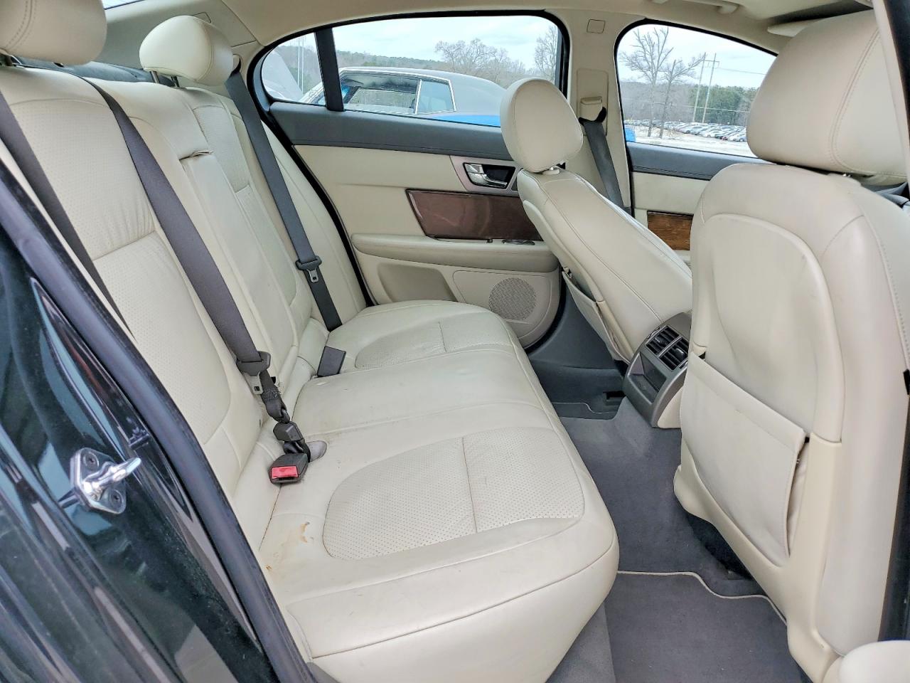 2009 JAGUAR XF SUPERCHARGED photo 10