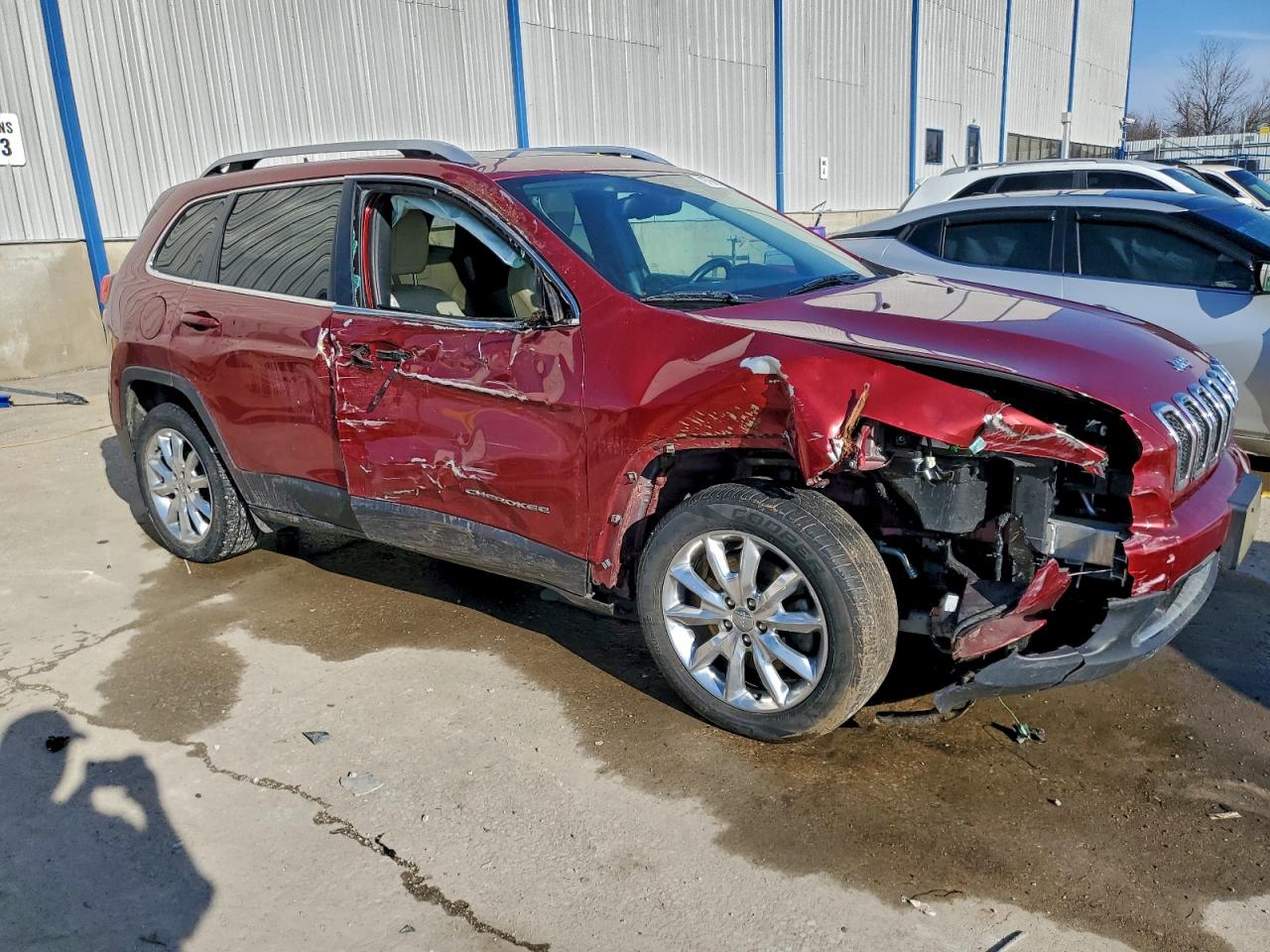 2017 JEEP CHEROKEE LIMITED photo 4
