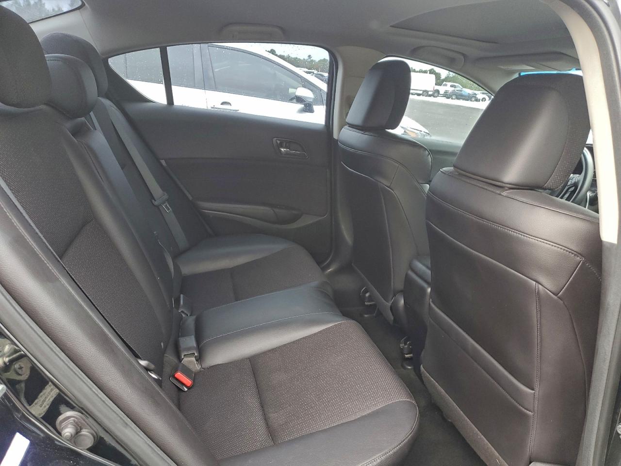 2013 ACURA ILX 20 photo 19