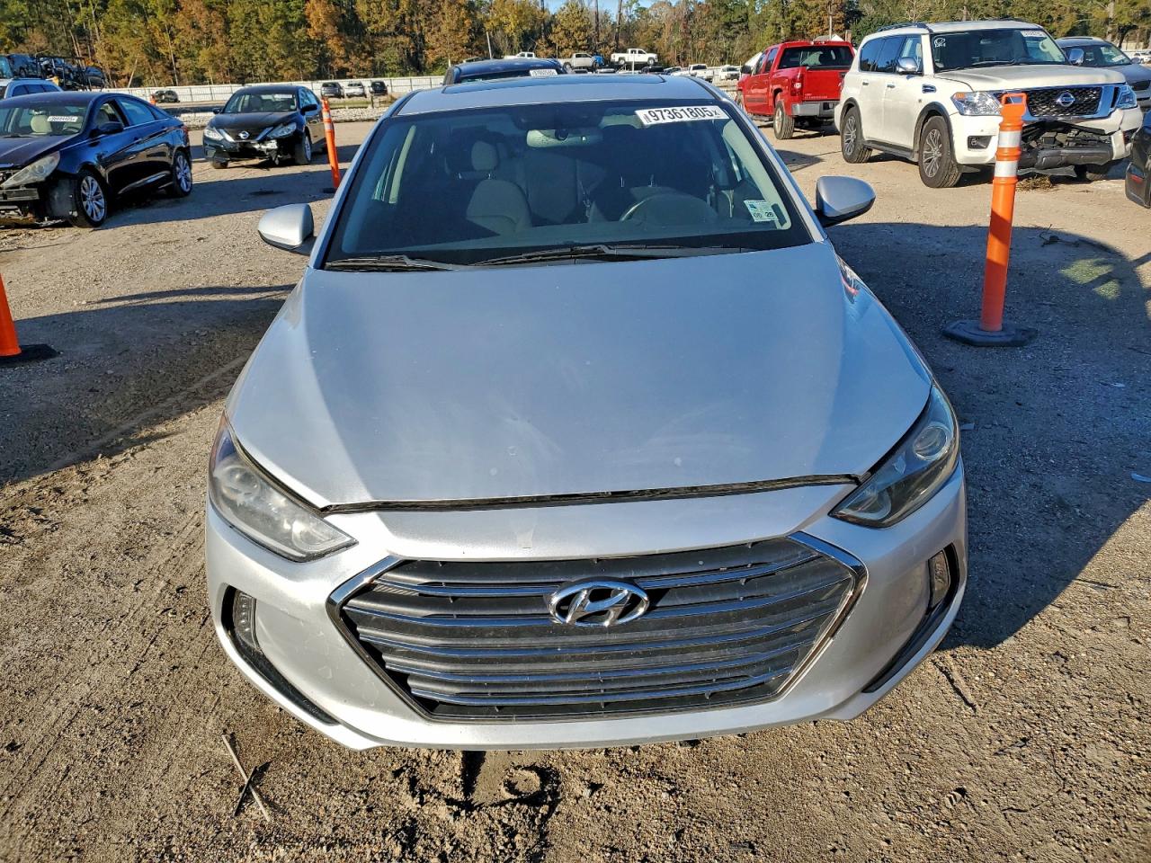 2018 HYUNDAI ELANTRA SEL photo 9