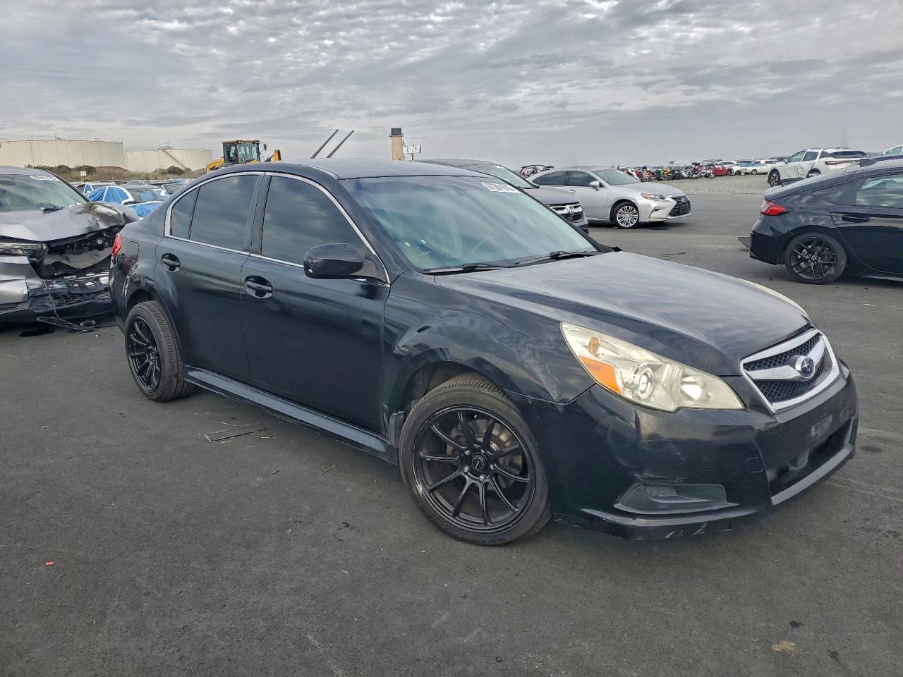2010 SUBARU LEGACY 2.5I LIMITED photo 4