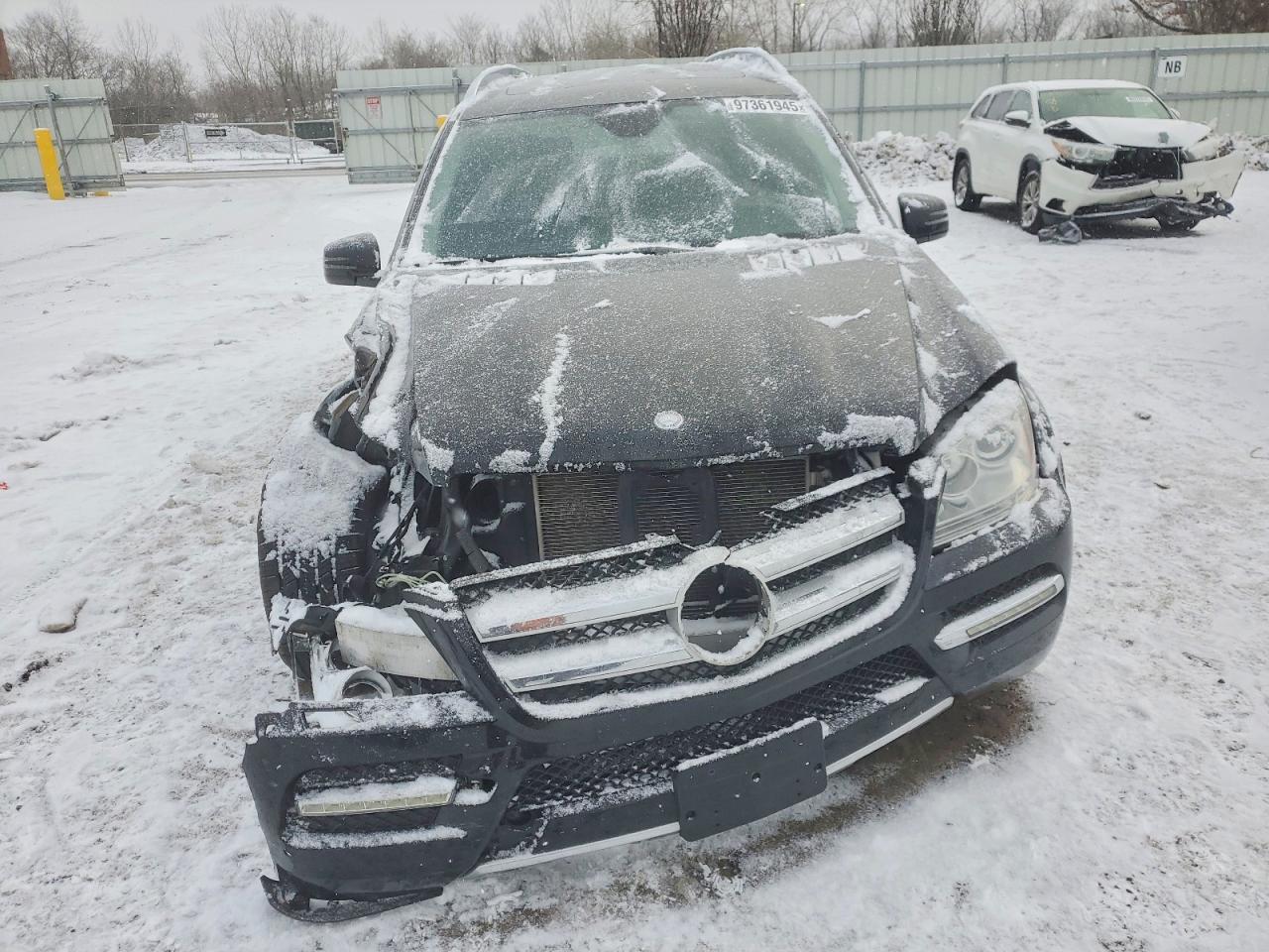 2012 MERCEDES-BENZ GL 450 4MATIC photo 5