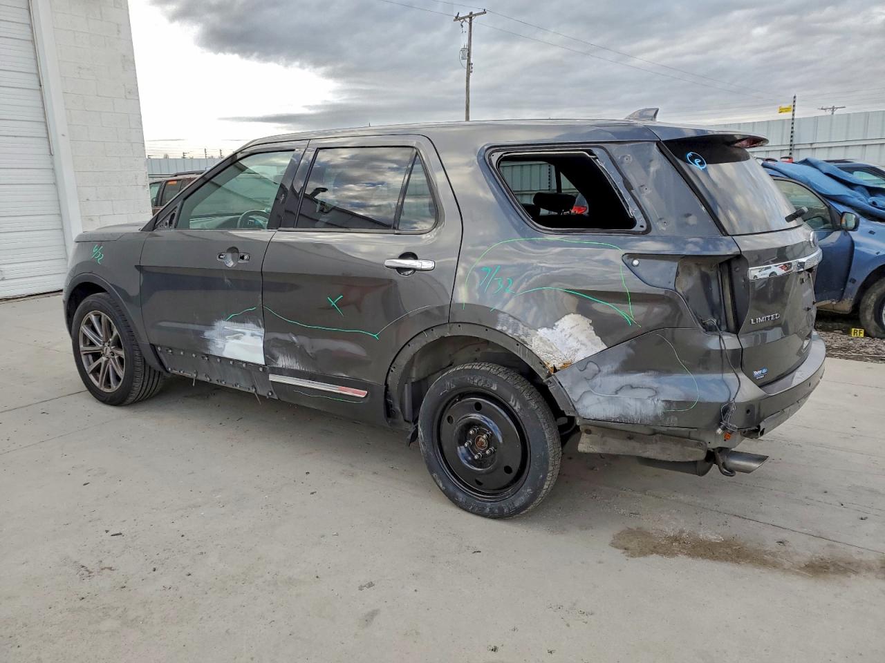 2017 FORD EXPLORER LIMITED photo 4