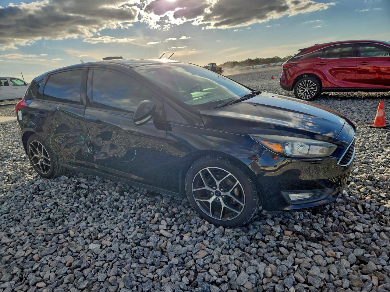 2018 FORD FOCUS SEL photo 13