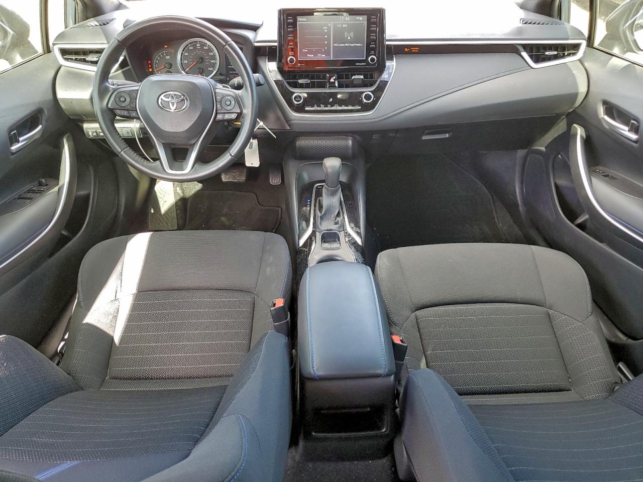 2022 TOYOTA COROLLA SE photo 8