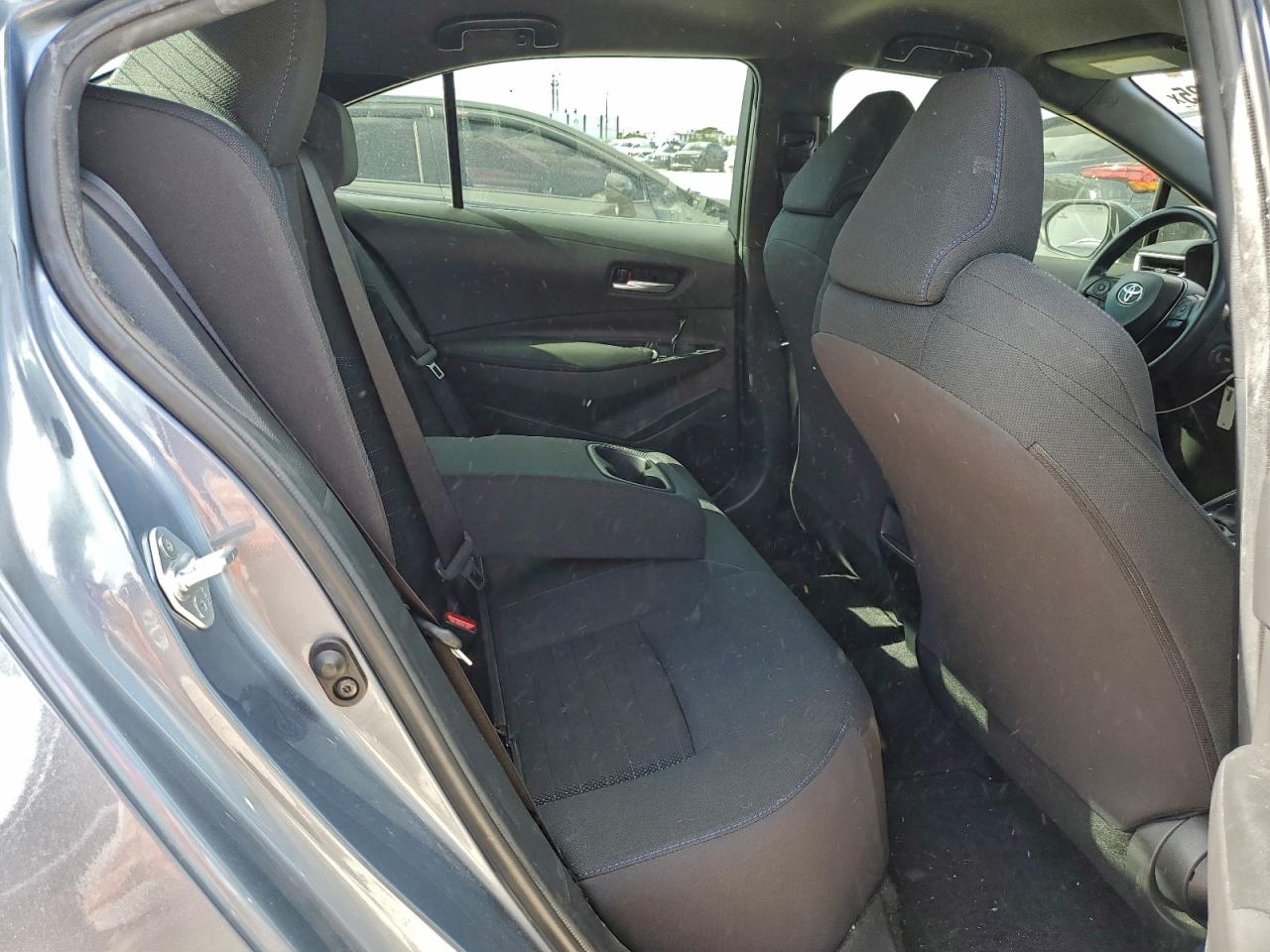 2022 TOYOTA COROLLA SE photo 10