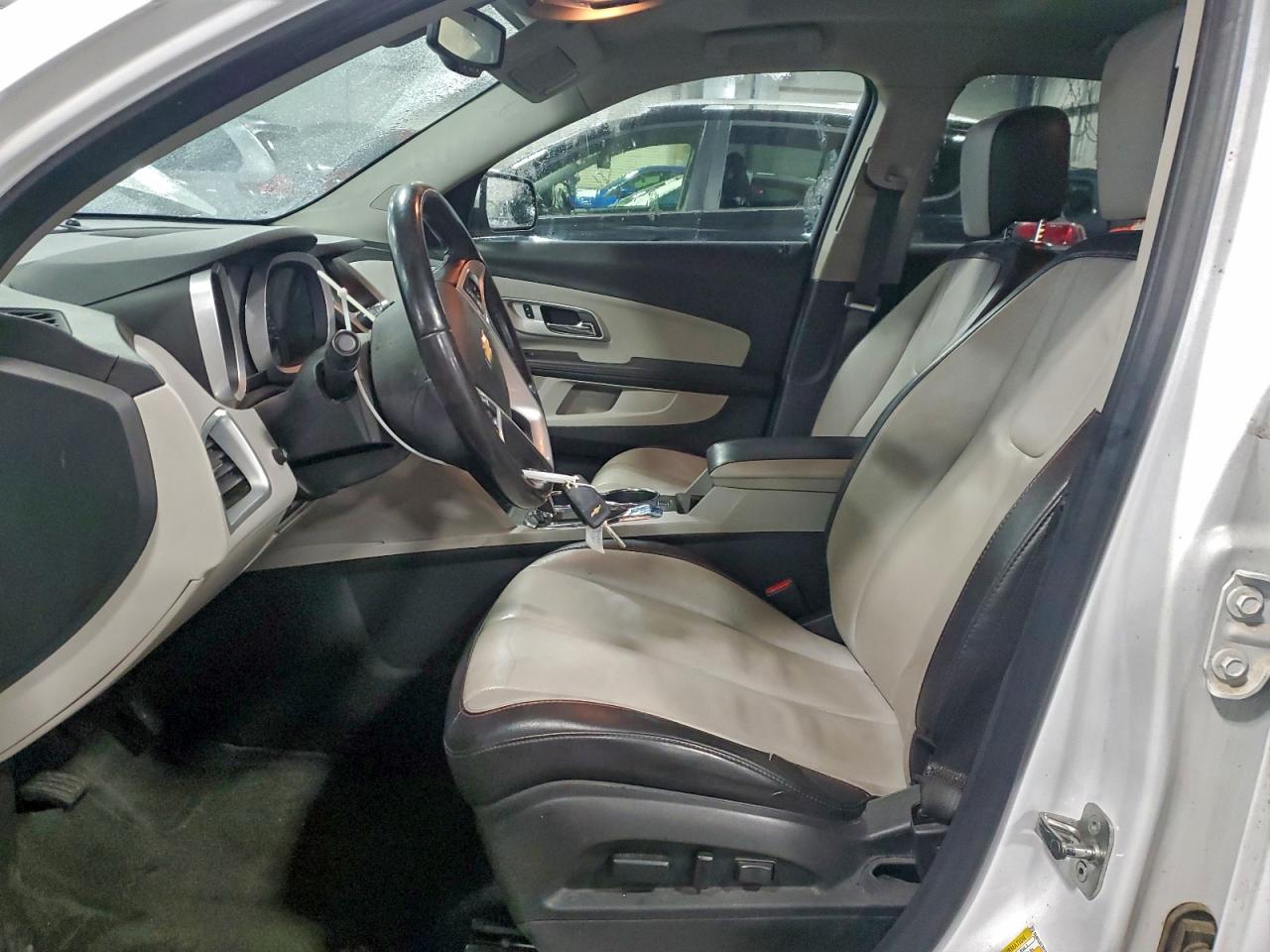 2015 CHEVROLET EQUINOX LT photo 16