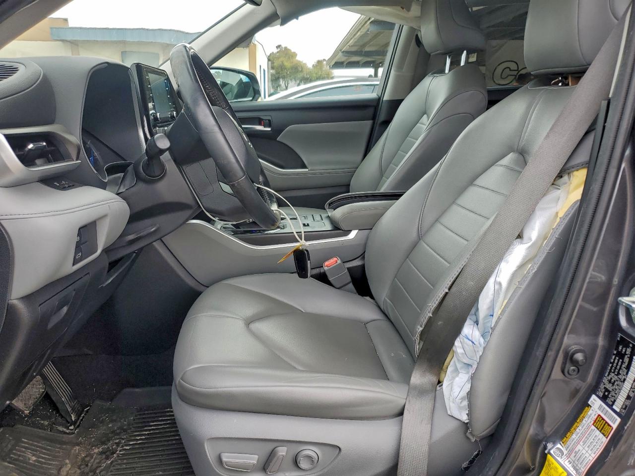 2020 TOYOTA HIGHLANDER HYBRID XLE photo 13