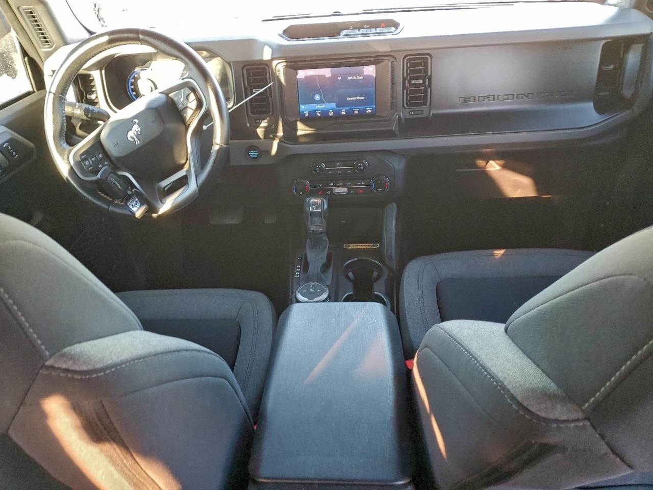 2021 FORD BRONCO BASE photo 15