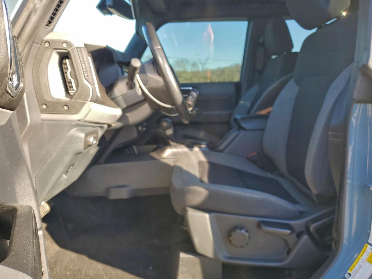 2021 FORD BRONCO BASE photo 13