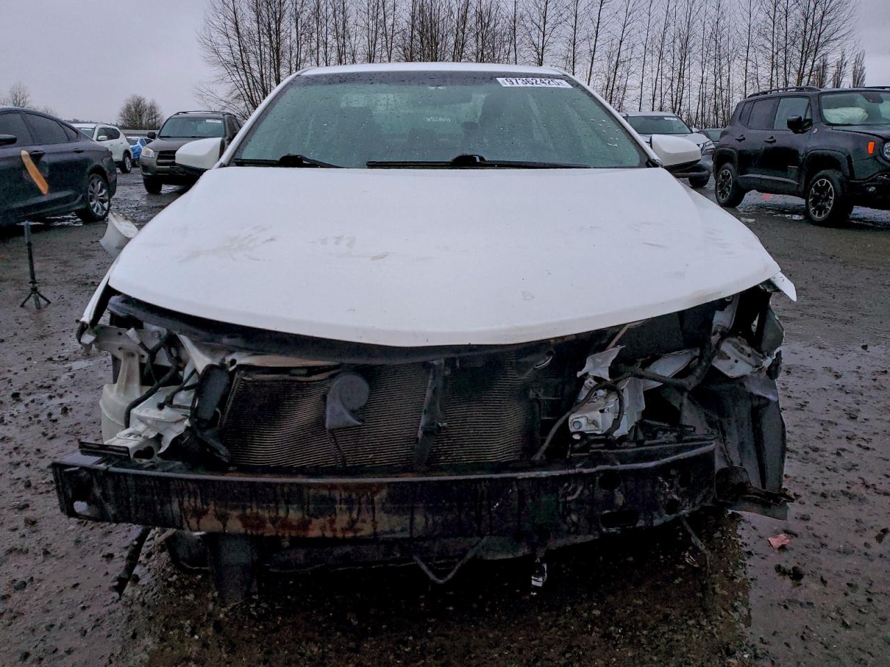 2014 TOYOTA CAMRY L photo 9