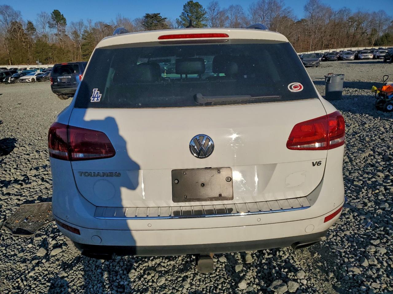 2013 VOLKSWAGEN TOUAREG V6 photo 6