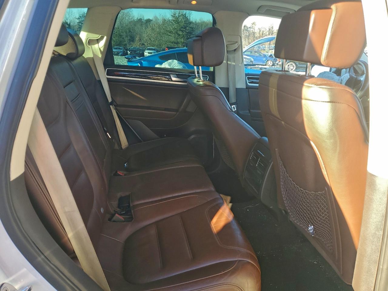 2013 VOLKSWAGEN TOUAREG V6 photo 11