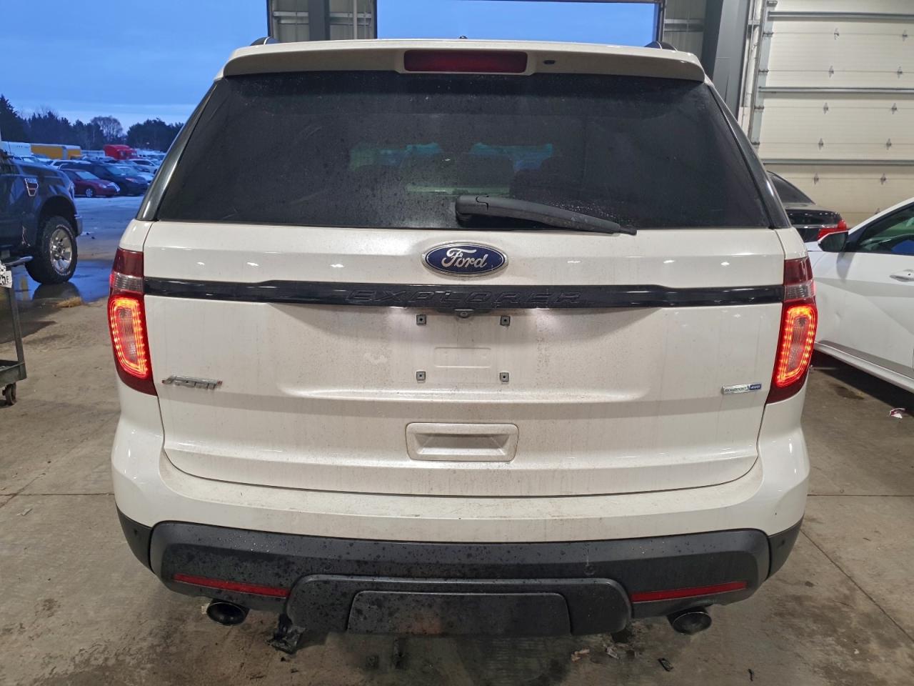 2015 FORD EXPLORER SPORT photo 11