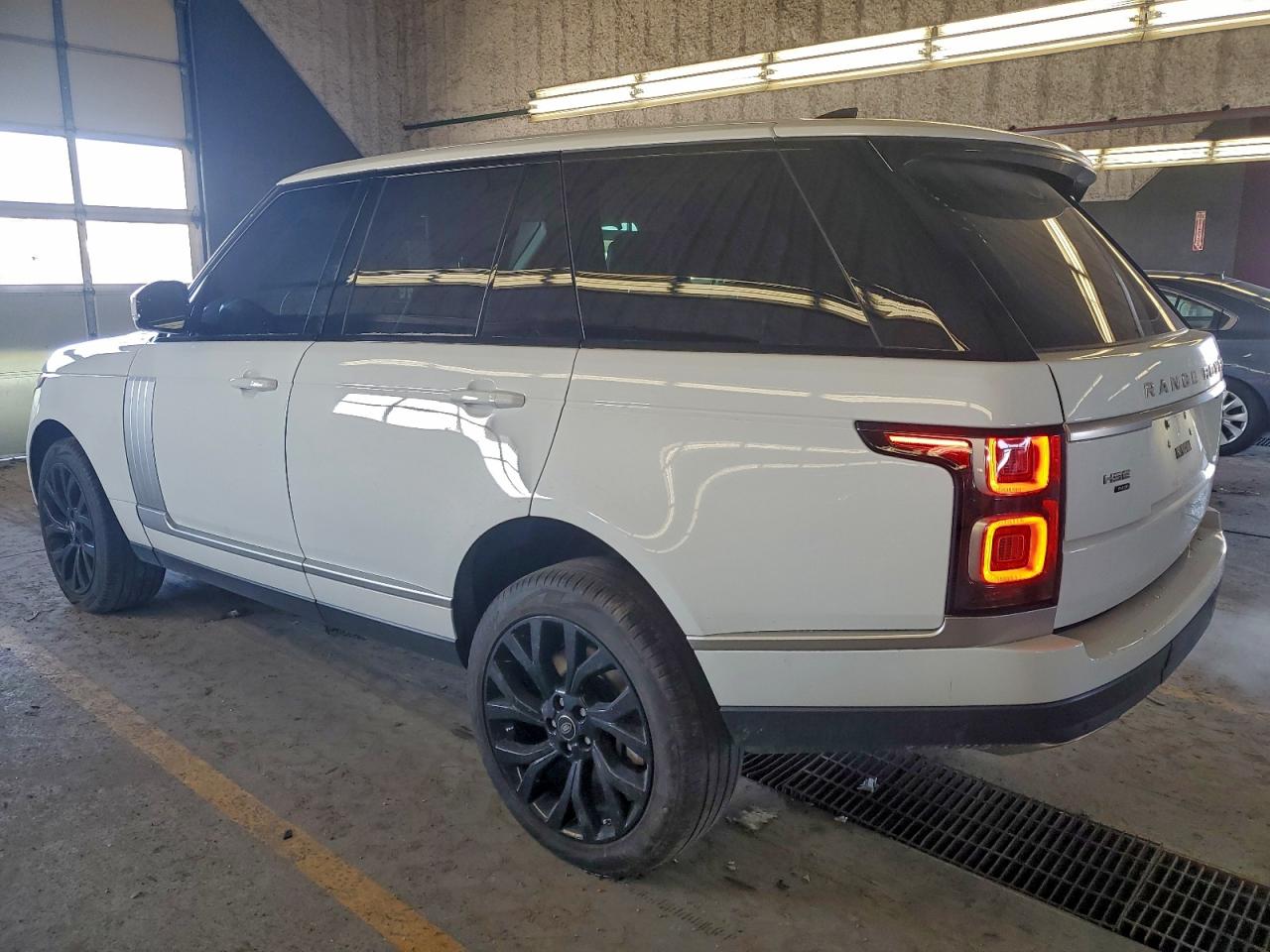 2021 LAND ROVER RANGE ROVER HSE WESTMINSTER EDITION photo 2