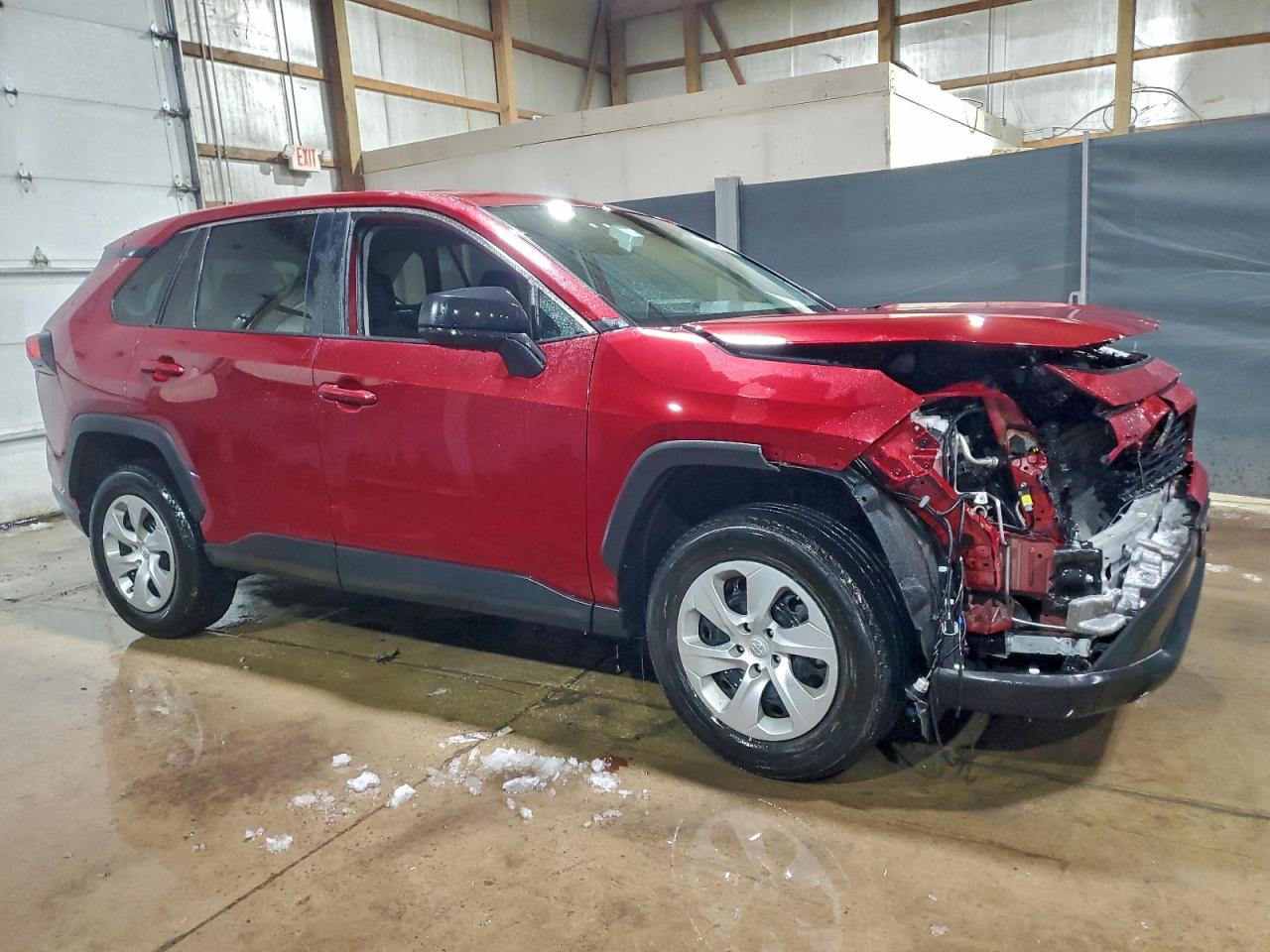 2024 TOYOTA RAV4 LE photo 7