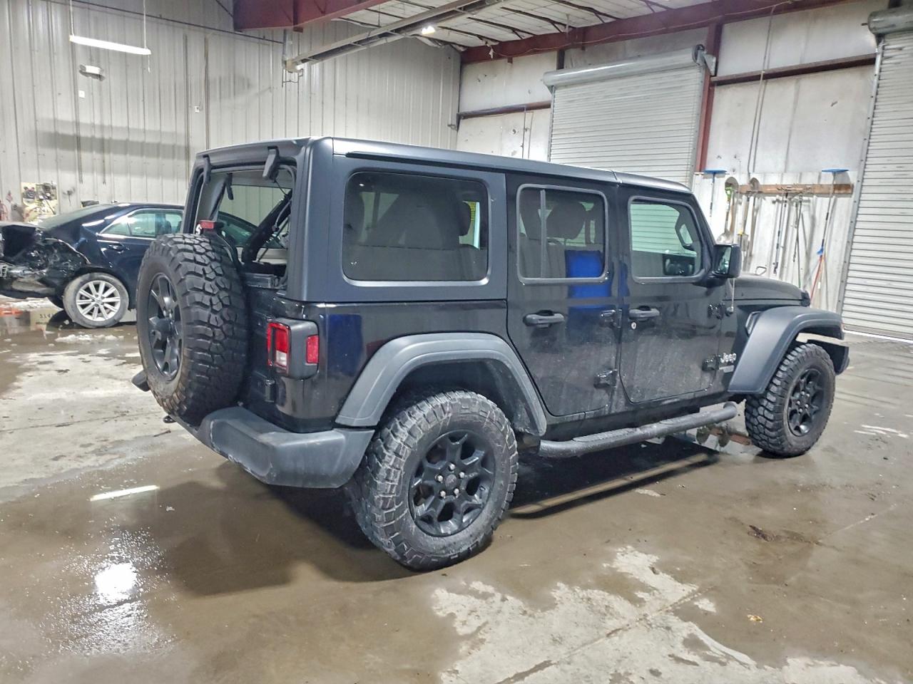 2018 JEEP WRANGLER UNLIMITED SPORT photo 5