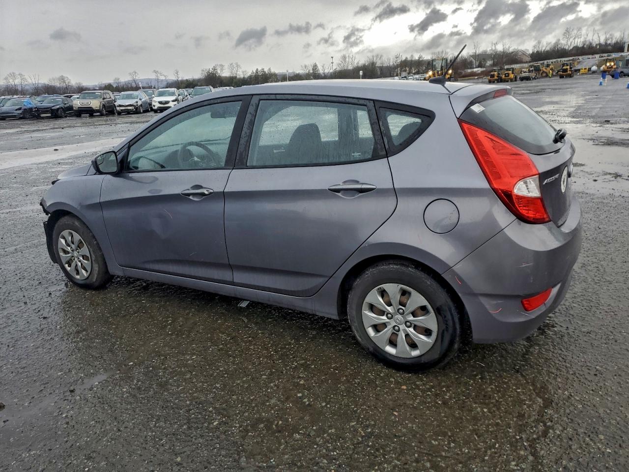 2016 HYUNDAI ACCENT SE photo 2