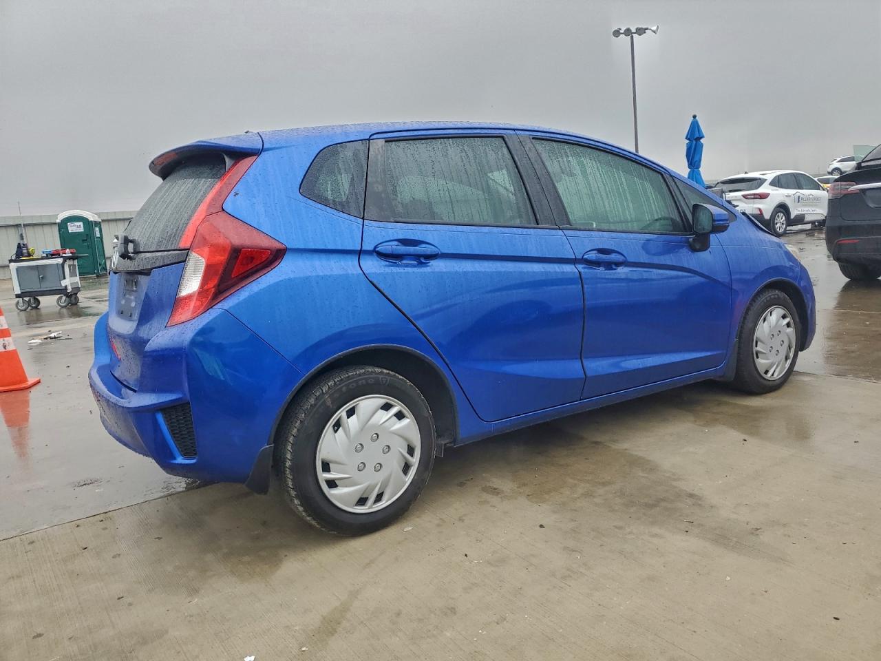 2015 HONDA FIT LX photo 3