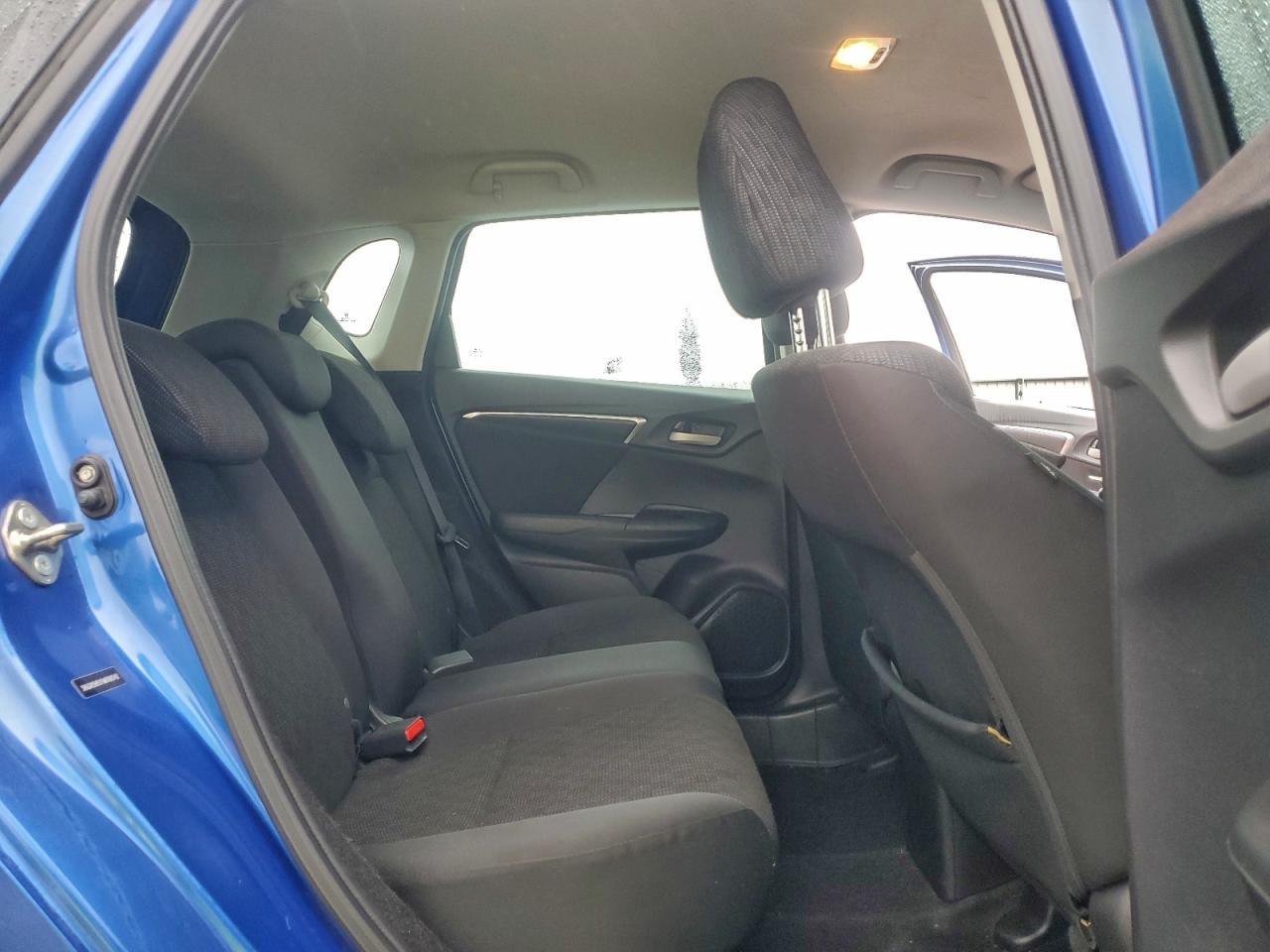 2015 HONDA FIT LX photo 10