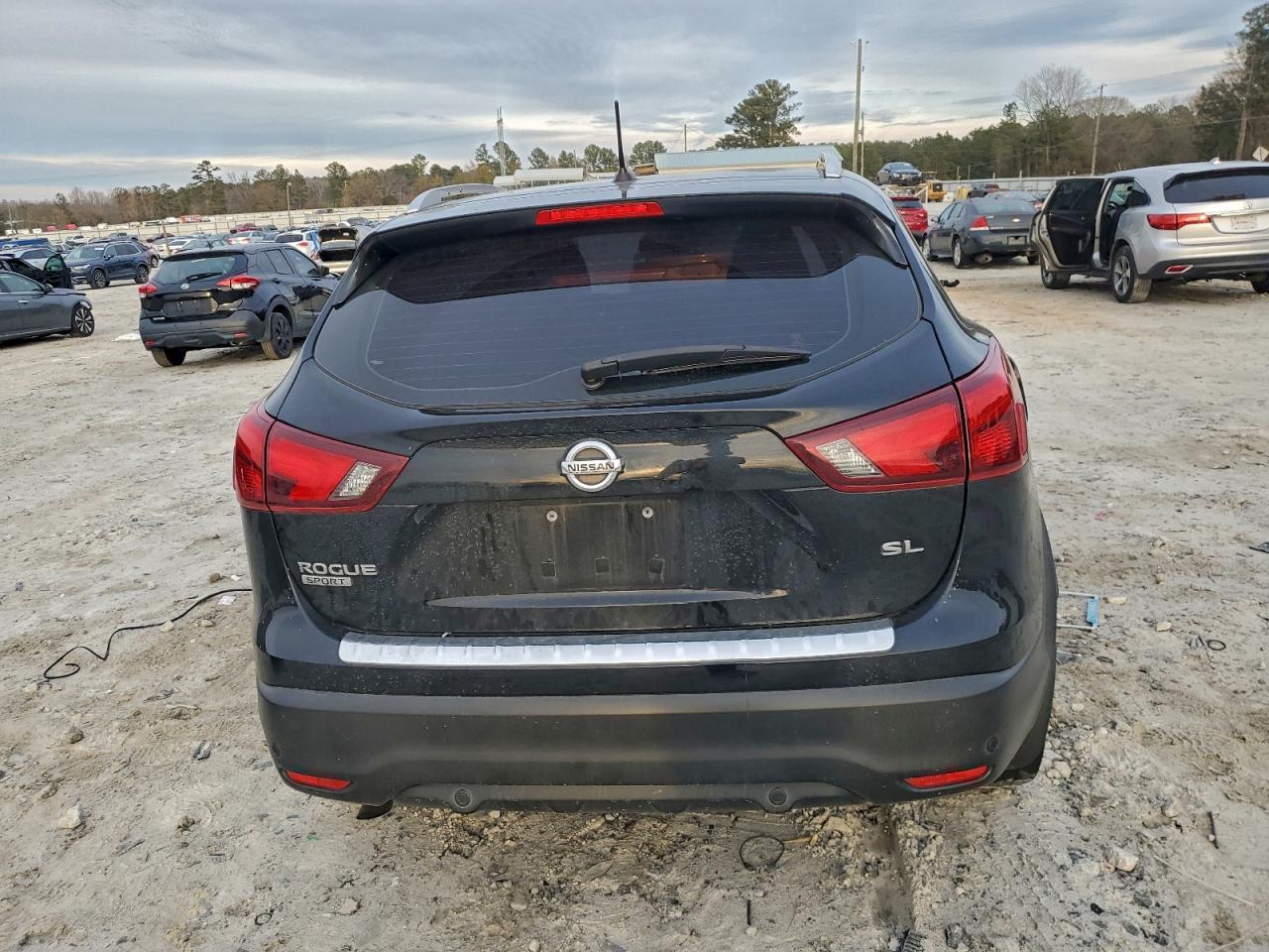 2019 NISSAN ROGUE SPORT S photo 11