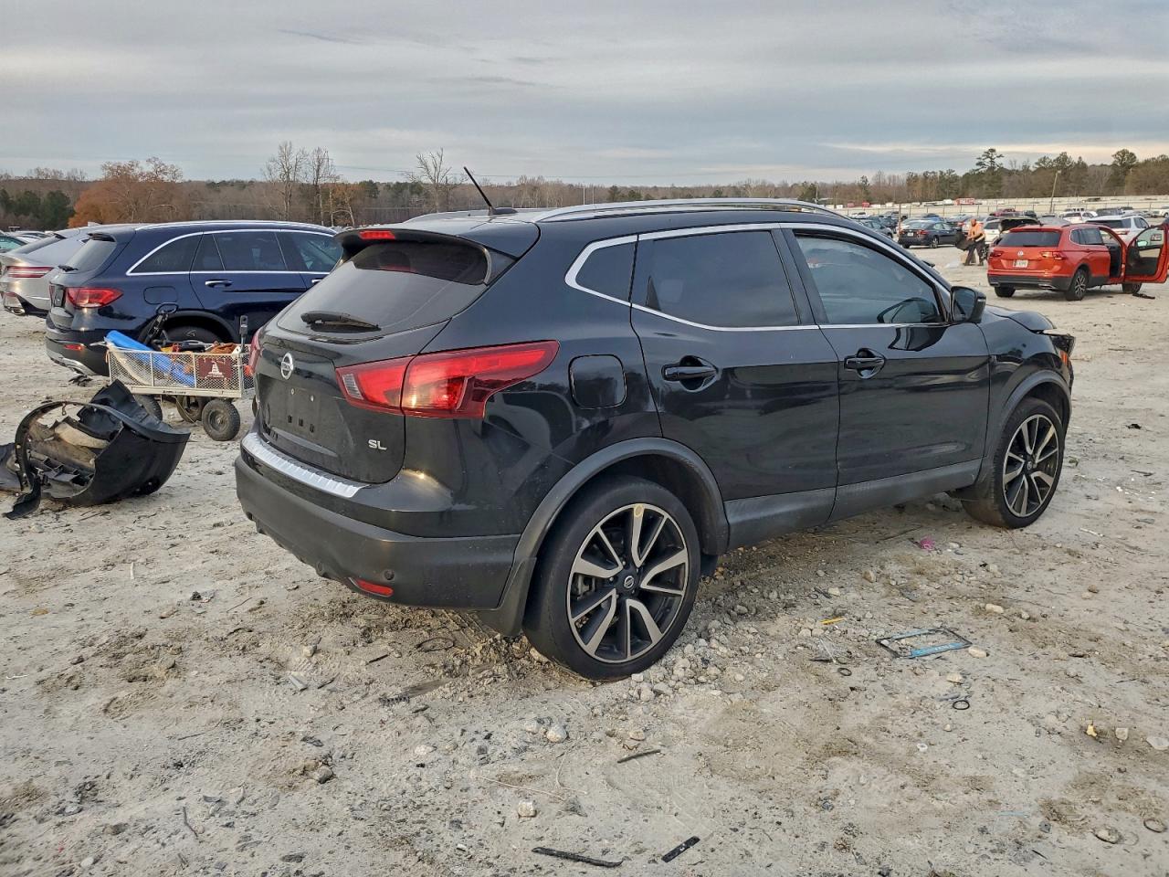 2019 NISSAN ROGUE SPORT S photo 5
