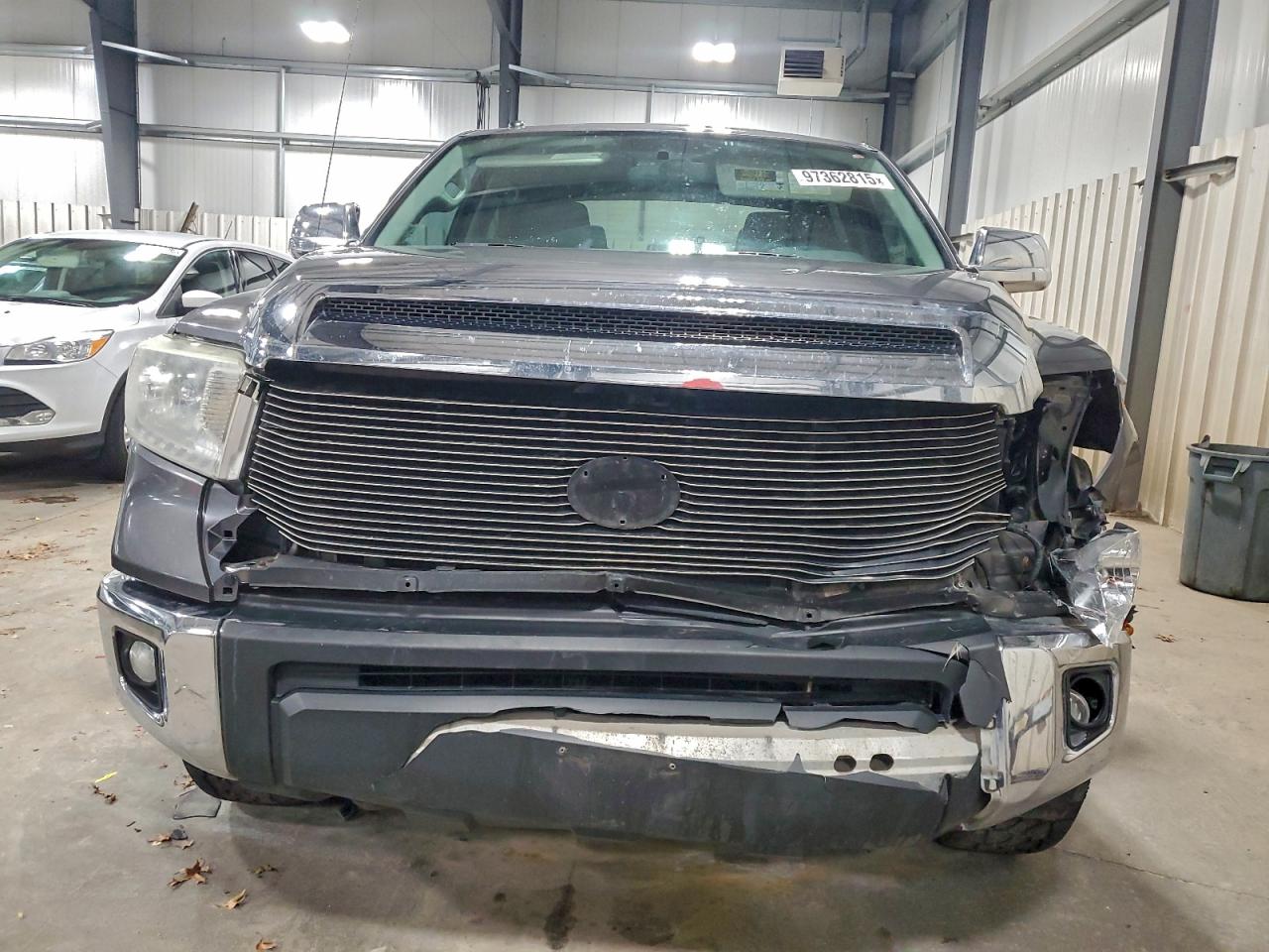 2014 TOYOTA TUNDRA CREWMAX SR5 photo 13