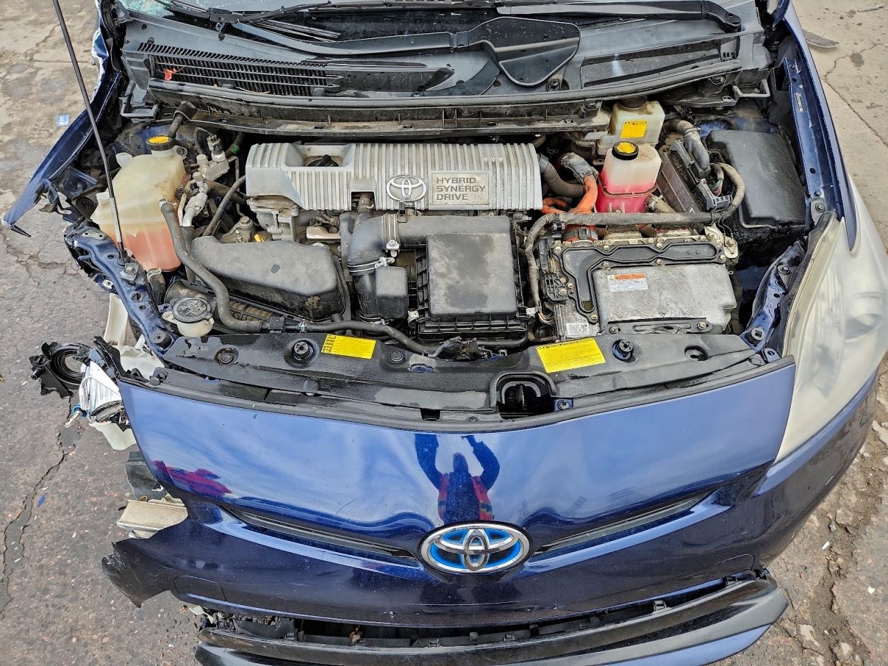 2012 TOYOTA PRIUS photo 31