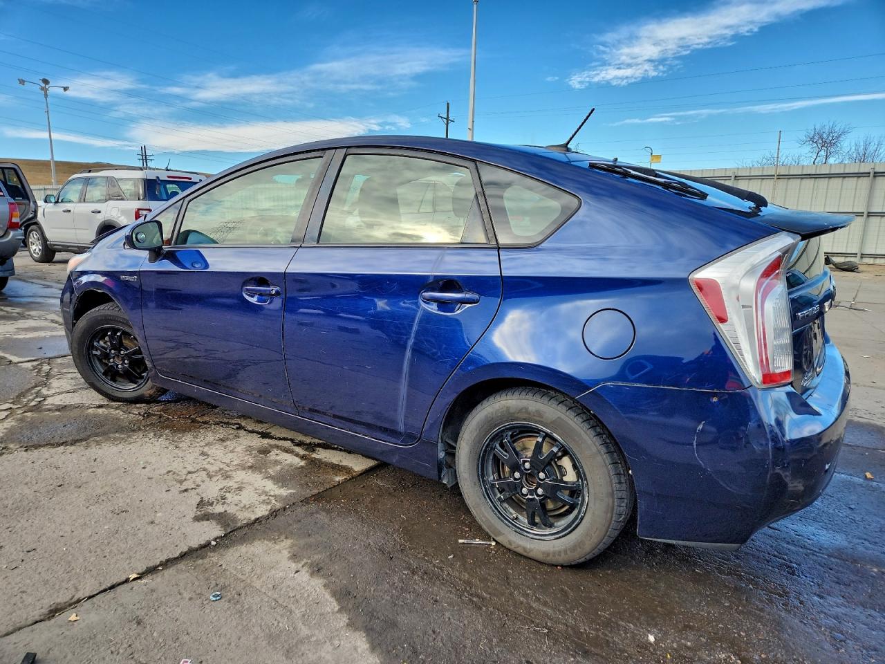 2012 TOYOTA PRIUS photo 4