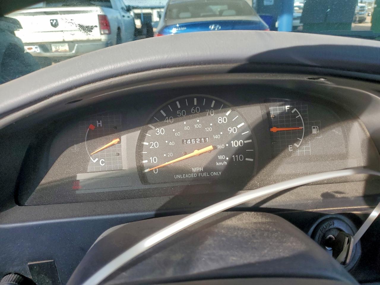 1999 TOYOTA TACOMA XTRACAB photo 17