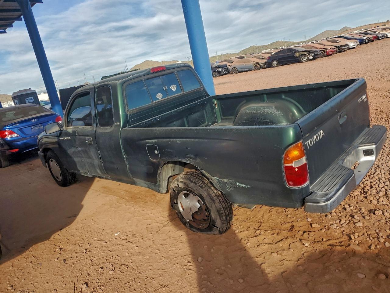 1999 TOYOTA TACOMA XTRACAB photo 3