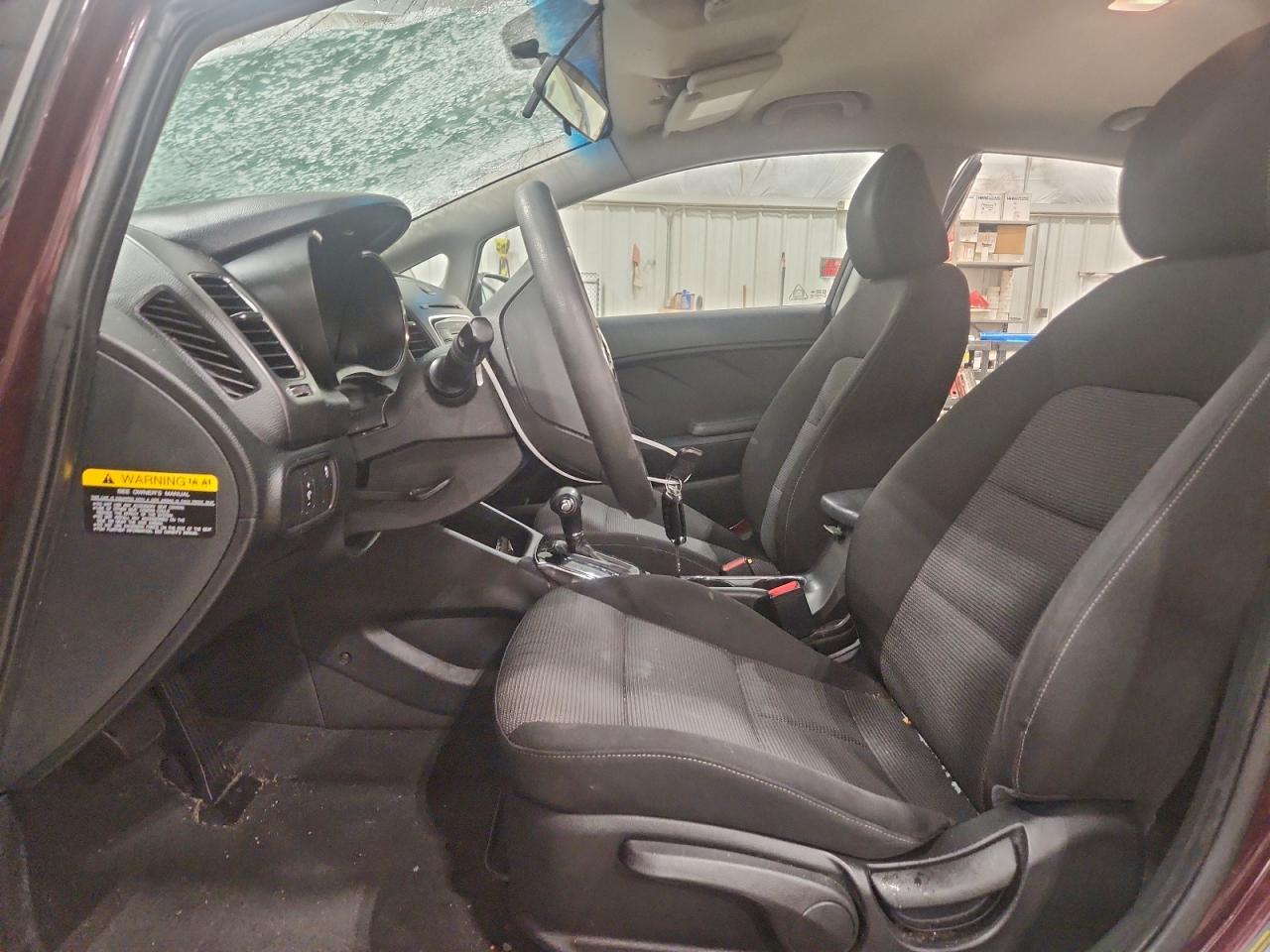 2017 KIA FORTE LX photo 7