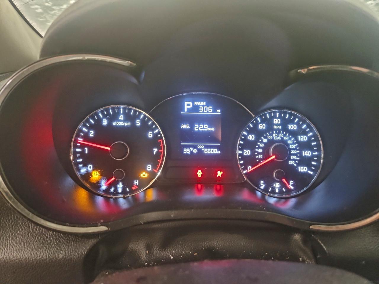 2017 KIA FORTE LX photo 9