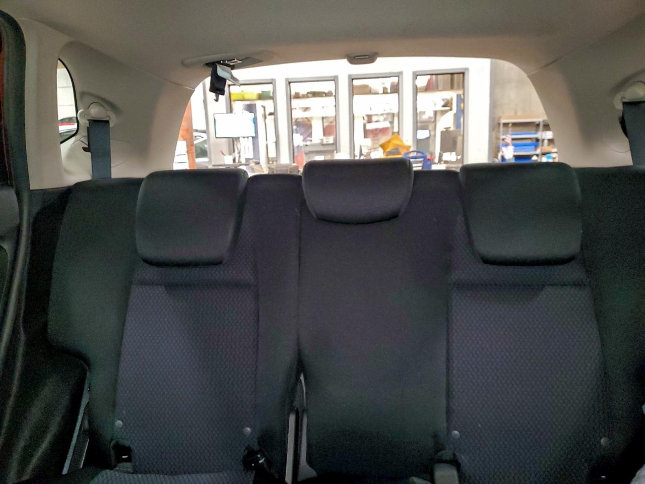 2019 HONDA FIT LX photo 28
