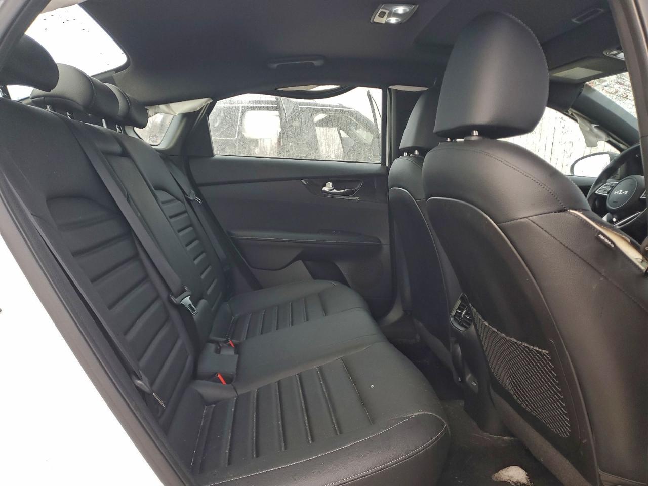 2023 KIA FORTE GT LINE photo 28