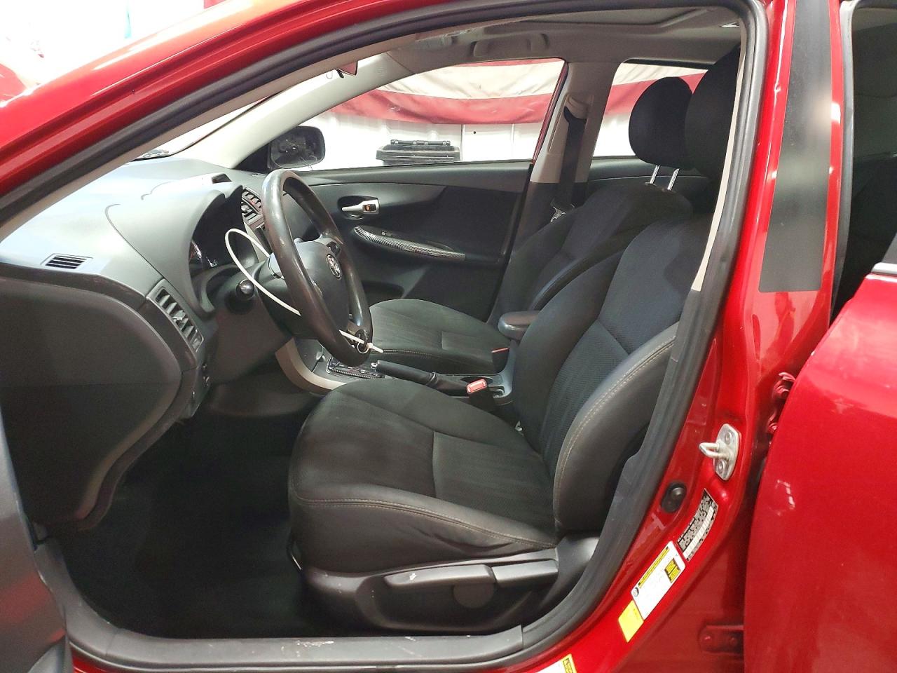 2013 TOYOTA COROLLA BASE photo 7